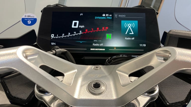 2025 BMW R1300 BMW R1300 RT LE ASA (25MY) TOURER Petrol Manual