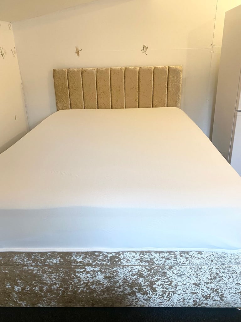 image for Double storage lift bed with mattress 