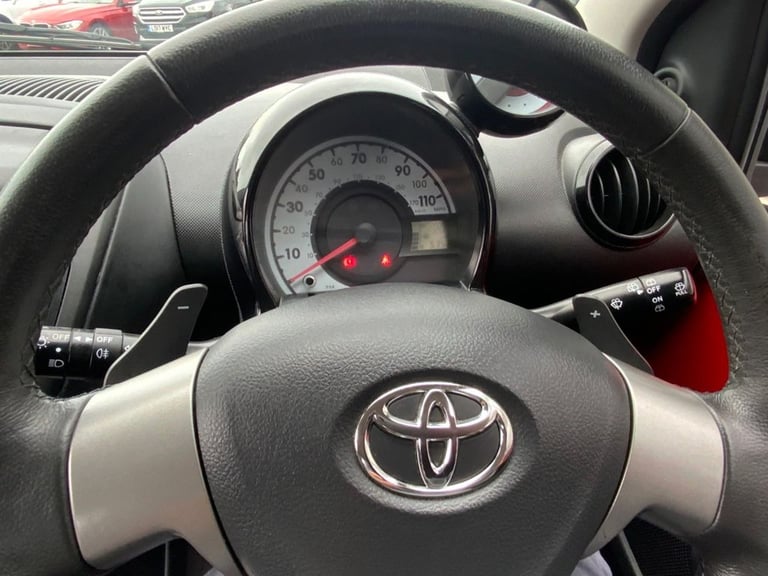 2013 Toyota AYGO 1.0 VVT-i Move Hatchback 5dr Petrol MultiMode Euro 5 (68 ps) Hatchback Petrol Au...