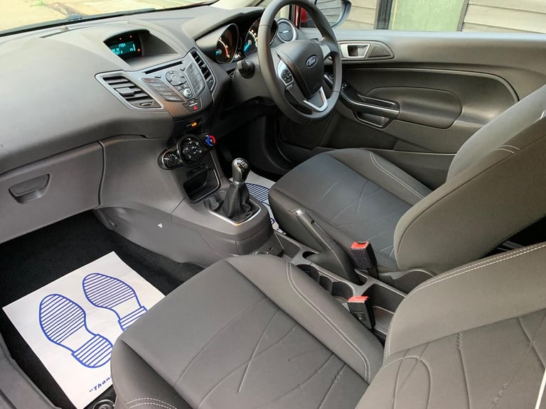 FORD FIESTA 1.5 TDCi Style Hatchback 3dr Diesel Manual Euro 6 (75 ps) 2015