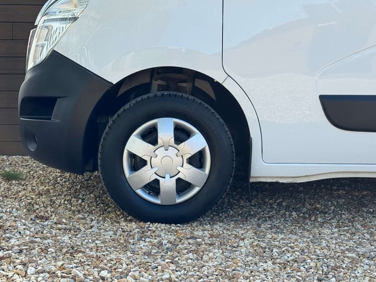 2020 Nissan NV400 2.3 dci 135ps H2 Tekna Van PANEL VAN DIESEL Manual