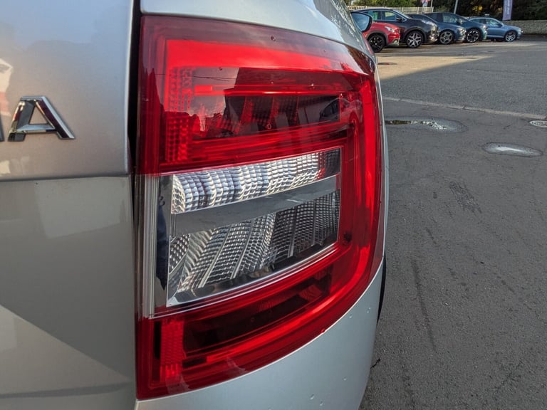 2020 Skoda Octavia 1.5 TSI SE Drive 5dr DSG Estate Petrol Automatic