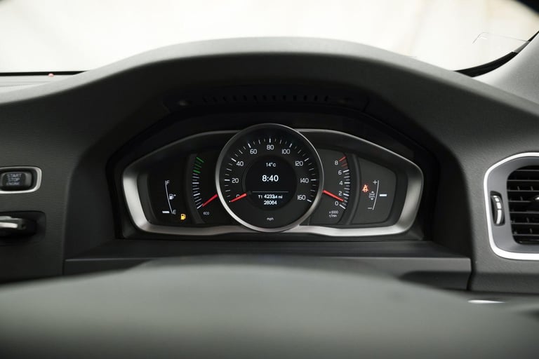 2018 Volvo S60 2.0 T4 SE Nav Euro 6 (s/s) 4dr SALOON Petrol Manual