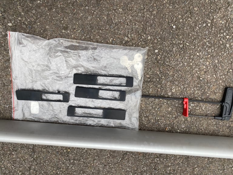 Toyota RAV 4 Roof Bars