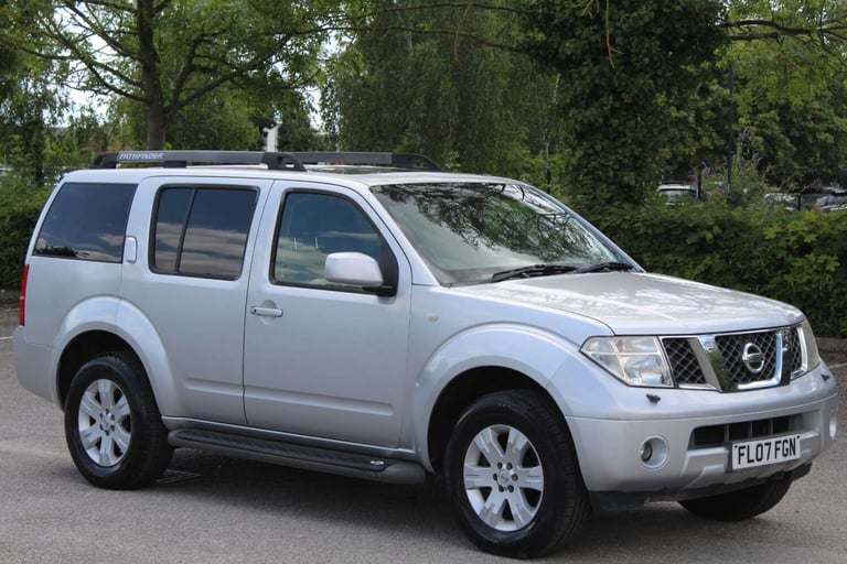 2007 Nissan Pathfinder 2.5 Pathfinder Aventura dCi Auto 4WD 5dr SUV Diesel Automatic