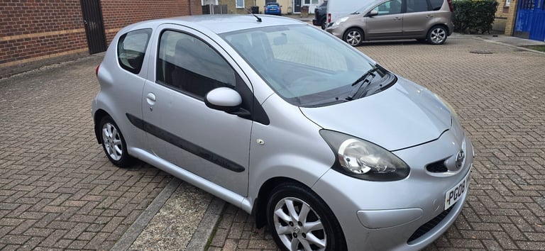 Toyota, AYGO, Hatchback, 2008, Semi-Auto, 998 (cc), 3 doors