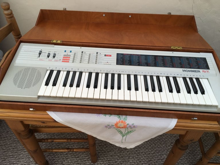 image for Vintage Hohner PSK25 Electronic Poly Voice Keyboard