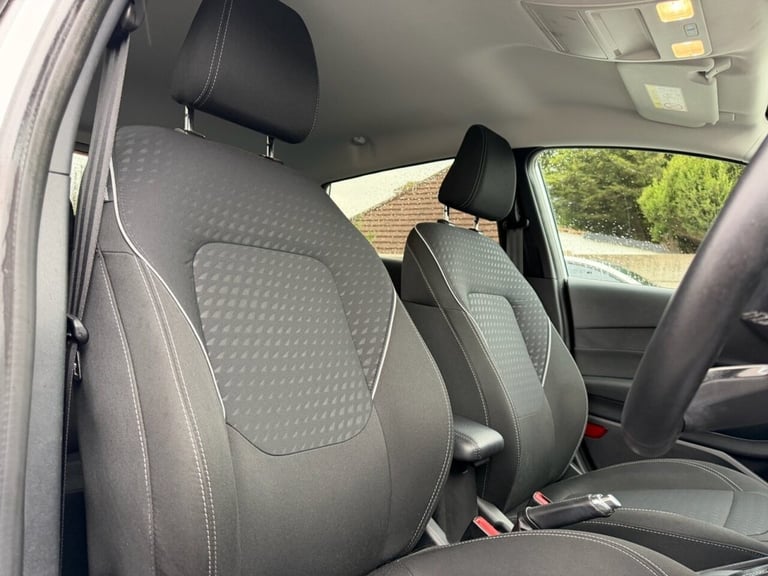 2018 Ford Fiesta 1.0 EcoBoost Titanium 5dr Auto HATCHBACK PETROL Automatic