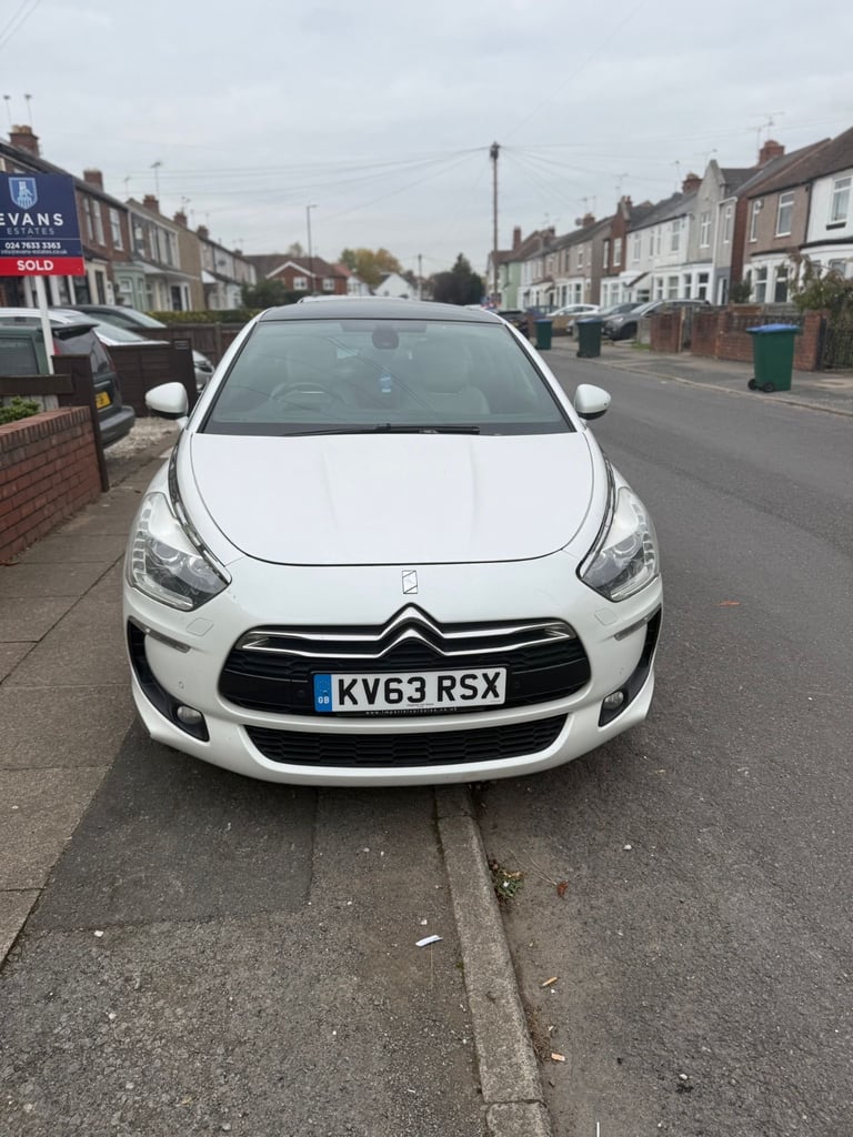 Citroen, DS5, Hatchback, 2013, Other, 1997 (cc), 5 doors