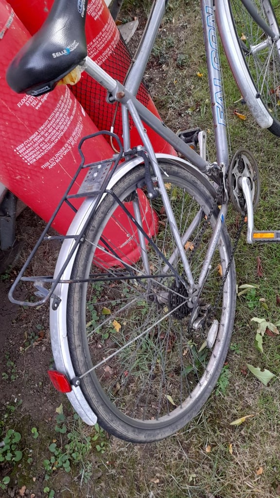 Falcon explorer mountain bike