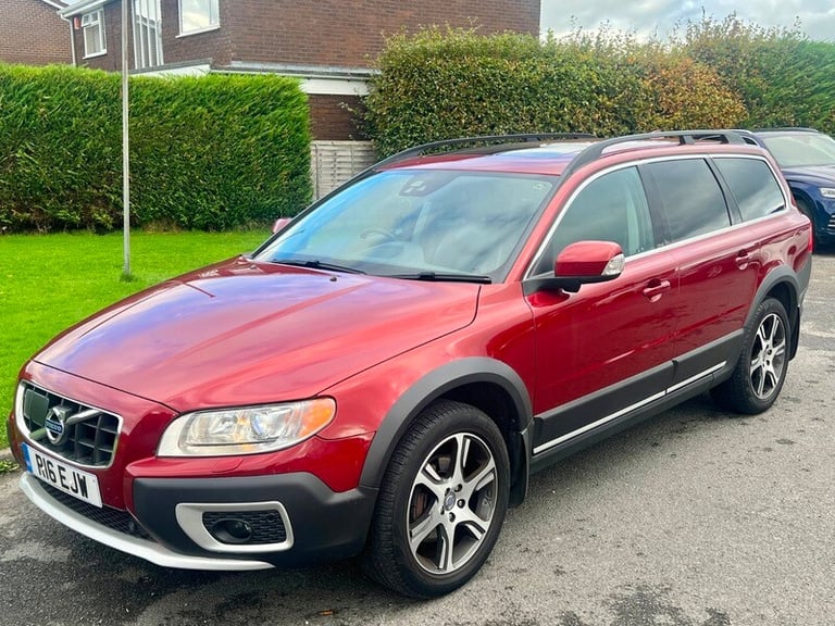 Volvo XC70 D5 [215] SE LUX AWD GEARTRONIC [SAT-NAV]