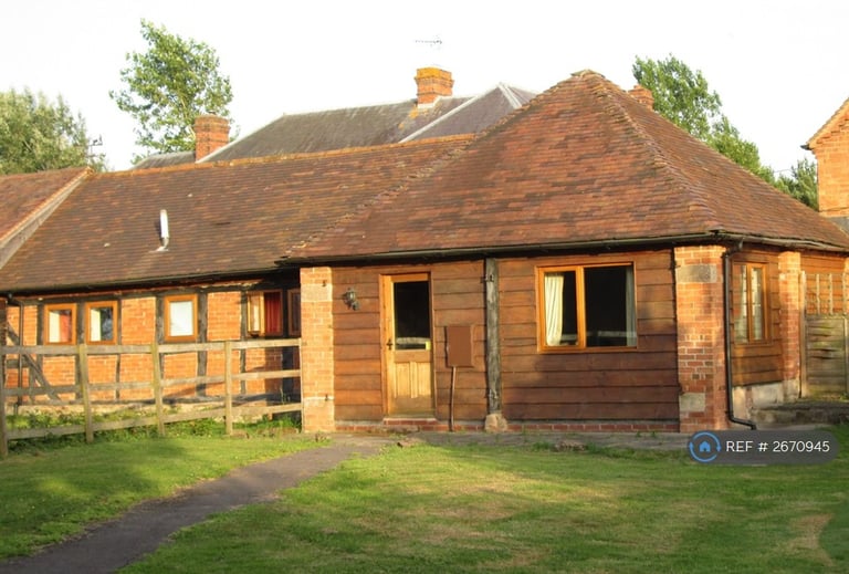 2 bedroom house in Stockwood Lane, Little Inkberrow, Worcester, WR7 (2 bed) (#2670945)