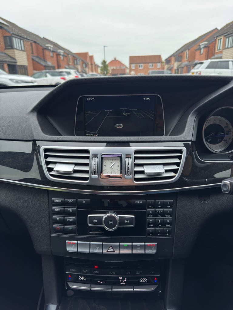 MERCEDES BENZ E250CDI AMG LINE 7G TRONIC