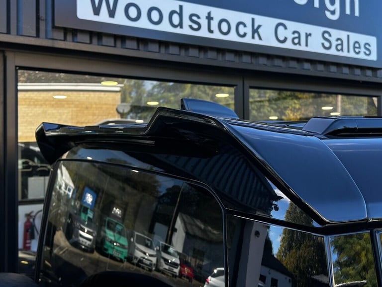 2023 Land Rover Defender 3.0 D250 Hard Top HSE Auto PANEL VAN DIESEL Automatic