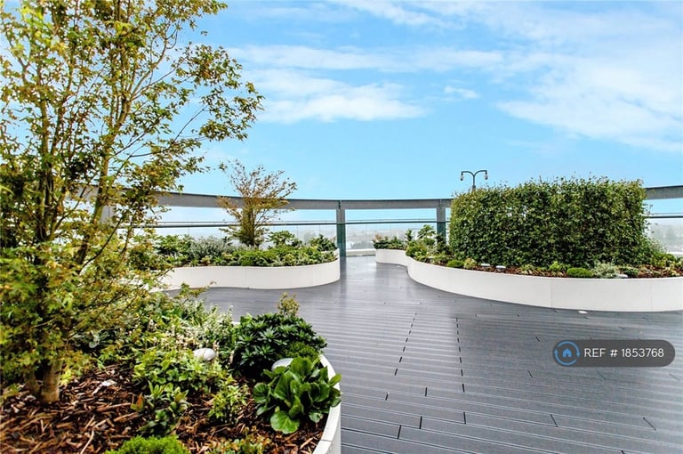 1 bedroom flat in Oculus House, Barking, IG11 (1 bed) (#1853768)