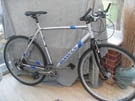 ADULTS VERY GOOD QUALITY DAWES DISCOVERY 601 HYBRID MOUNTAIN BIKE IN VGC