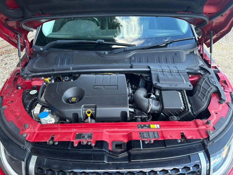 LAND ROVER RANGE ROVER EVOQUE 2.0 TD4 SE Tech 2016