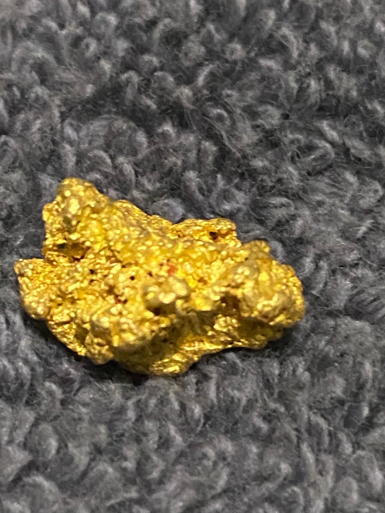 5.67g Australian raw gold nuggets 