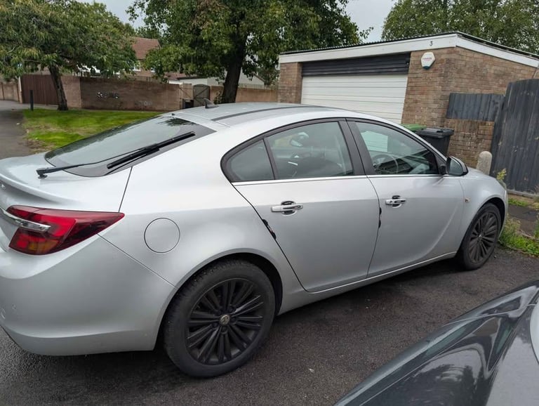 Vauxhall, INSIGNIA, Hatchback, 2015, Manual, 1364 (cc), 5 doors