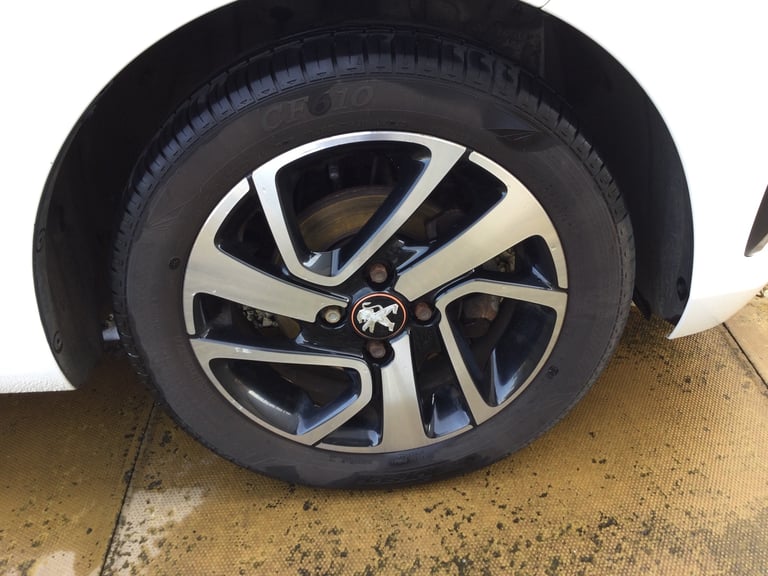 Peugeot, 108, Hatchback, 2017, Manual, 1199 (cc), 3 doors