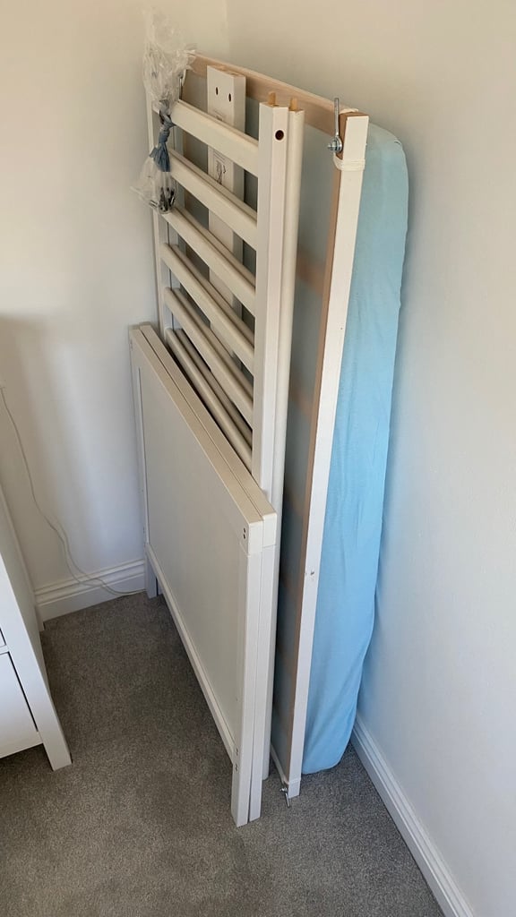 IKEA Sundvik cot/bed incl mattress
