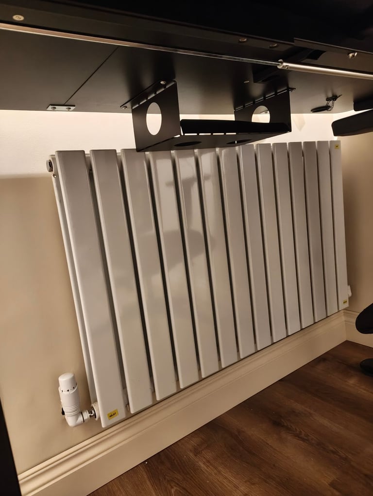 140 X 80 electric standing desk