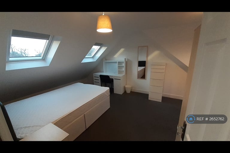5 bedroom house in Charter Avenue, Coventry, CV4 (5 bed) (#2652762)