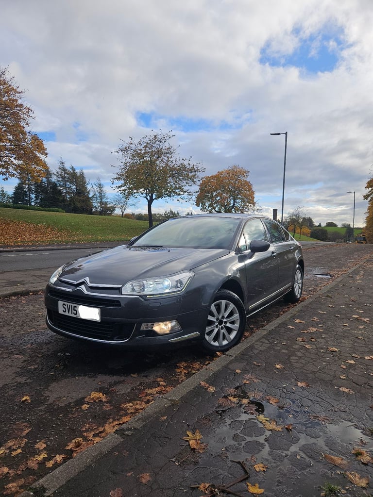 15/ reg citroen C5 1.6 hdi £35 tax sim  mondeo insignia 508 avensis  i40