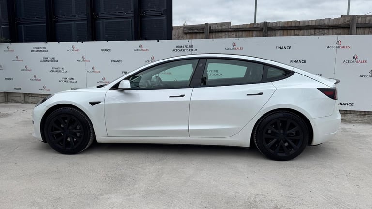 2020 Tesla Model 3 Standard Range Plus Auto RWD 4dr SALOON Electric Automatic