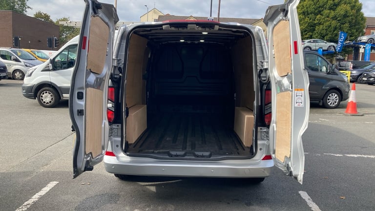 2024 Ford Transit Custom 2.0 EcoBlue 136ps H1 Van Limited PANEL VAN DIESEL Manual