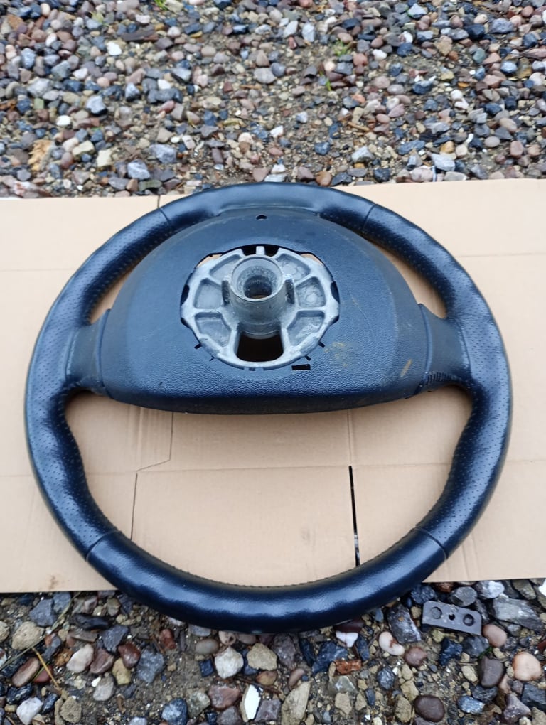 Renault traffic 2007 steering wheel 