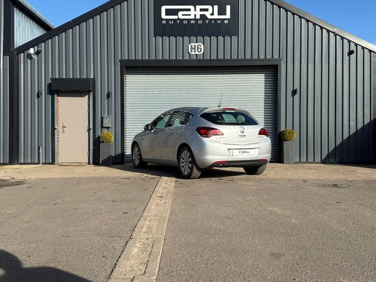 2011 Vauxhall Astra 2.0 CDTi 16V Elite 5dr Auto HATCHBACK Diesel Automatic