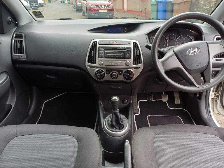 Hyundai I20, LOW Miles,£35 road tax, 3 Month Warranty