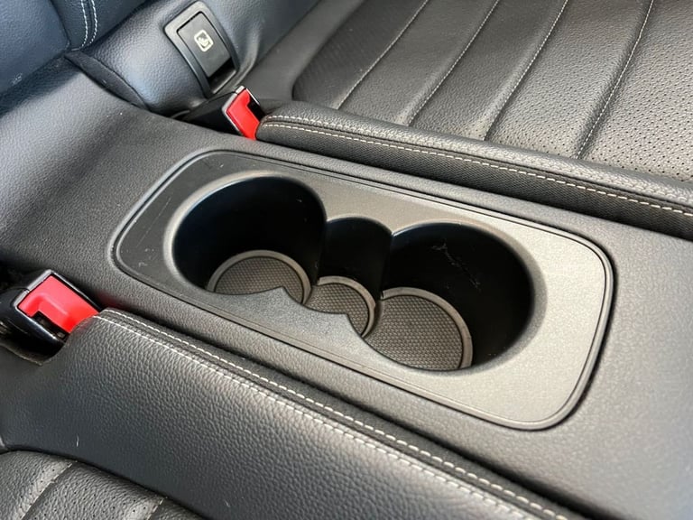 2018 Mercedes-Benz C-Class 2.0 C200 AMG Line Cabriolet 2dr Petrol G-Tronic+ Euro 6 (s/s) (184 ps)...