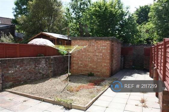 1 bedroom in Stanbury Avenue, Bristol, BS16 (#2117219)