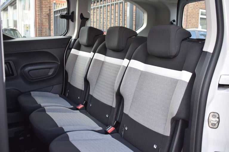 2023 Citroen Berlingo 50kWh Feel XL Auto 5dr (7.4kW Charger) MPV Electric Automatic