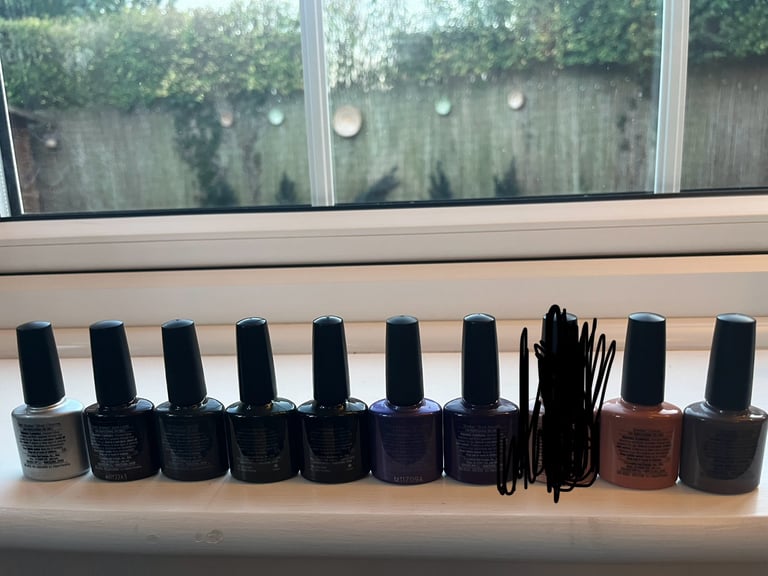 LOT OF CND SHELLAC NAIL POLISH