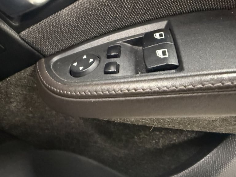 2015 BMW i3 125kW Range Extender 5dr Auto [Loft Int World] HATCHBACK PETROL/ELECTRIC Automatic