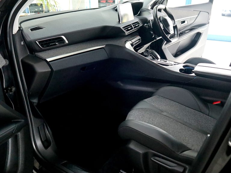 2020 Peugeot 5008 1.2 Allure Puretech 5DR MPV Petrol MPV Petrol Automatic