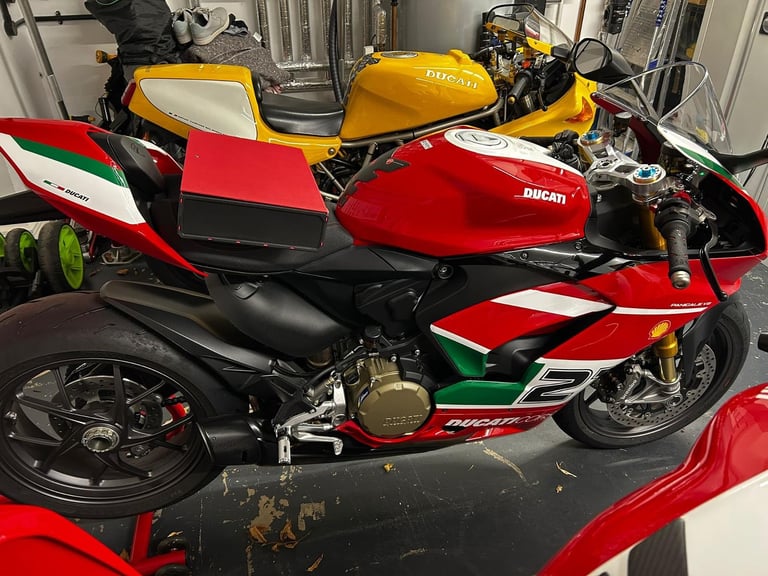 Ducati Panigale V2 Bayliss 1st Champion 20th Anniversary (365 miles) 2021 71 Reg