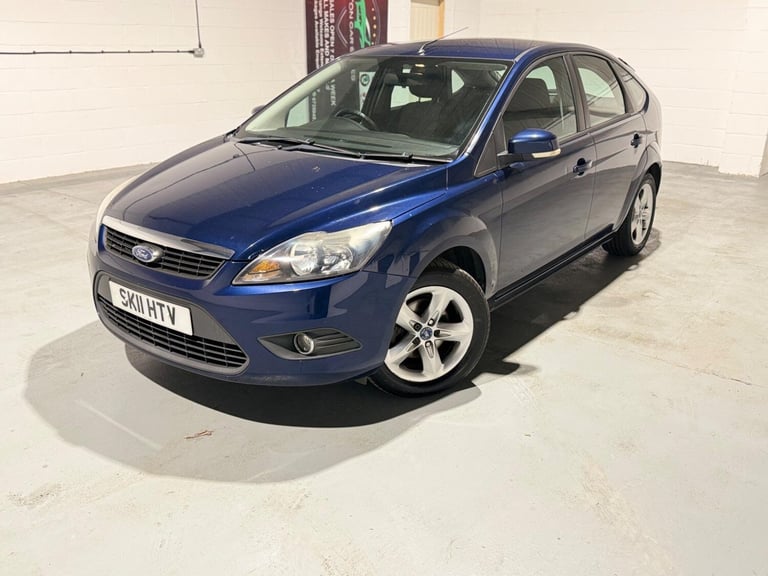 2011 Ford Focus 1.6 Zetec 5dr HATCHBACK Petrol Manual