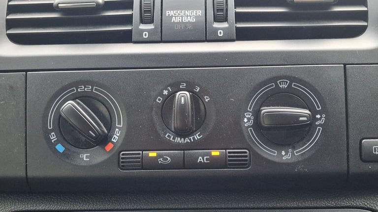 2010 Skoda Fabia 1.6 TDI SE Euro 5 5dr HATCHBACK Diesel Manual