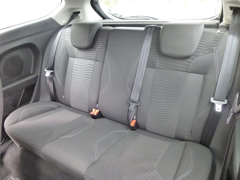 FORD FIESTA 1.0 T 100 BHP ZETEC EDITION EURO5 ULEZ COMPLIANT Â