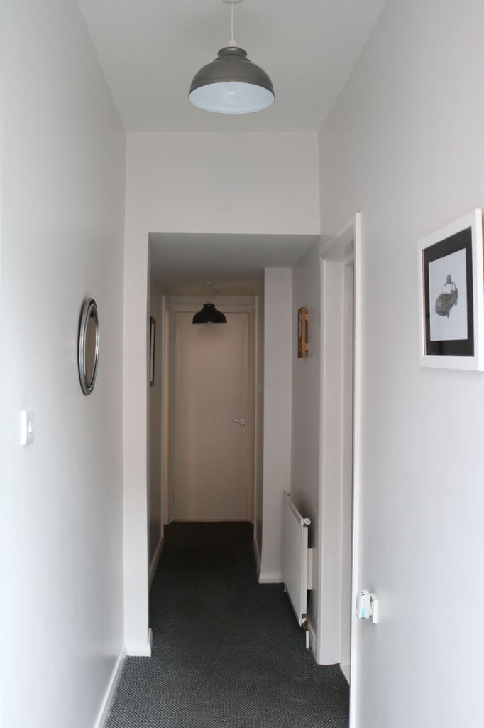 2-Bed Ground Floor Apartment – Fully Refurbished – Excellent Location (Off Dublin Road)