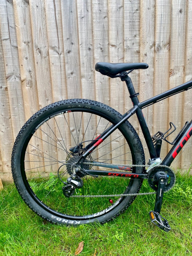 Carrera Hellcat 29 - 18 Inch Frame - Incredibly Good Conditiont