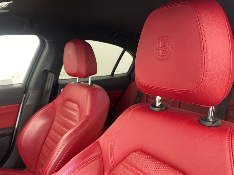 2021 Alfa Romeo Giulia 2.0T Veloce Saloon 4dr Petrol GPF Auto Euro 6 (s/s) (280 ps) - CARPLAY - N...