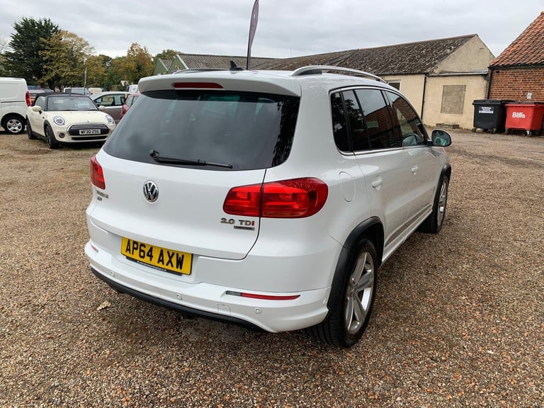 2014 Volkswagen Tiguan 2.0 TDi BlueMotion Tech R-Line 177 5dr ESTATE Diesel Manual