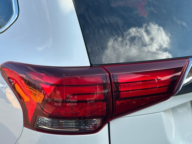 2016 Mitsubishi Outlander 2.0h 12kWh GX4hs SUV 5dr Petrol Plug-in Hybrid CVT 4WD Euro 6 (s/s) (20...