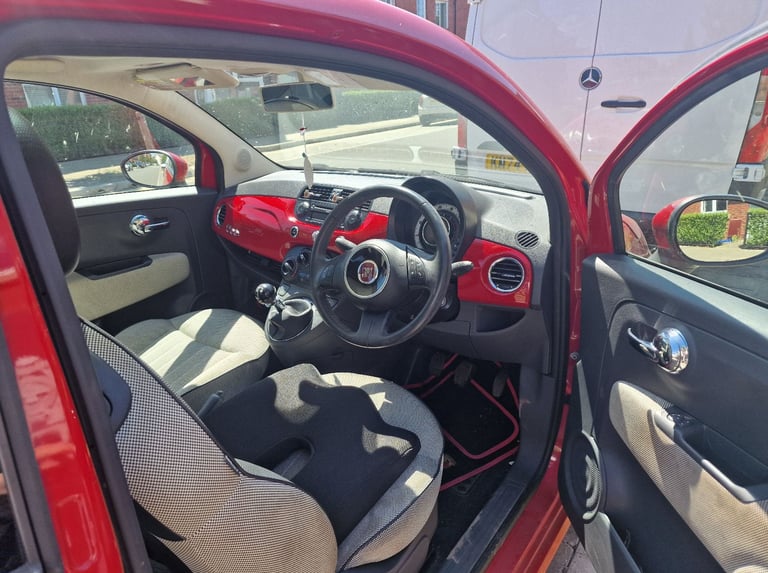 Fiat, 500, Hatchback, 2011, 12 months MOT
