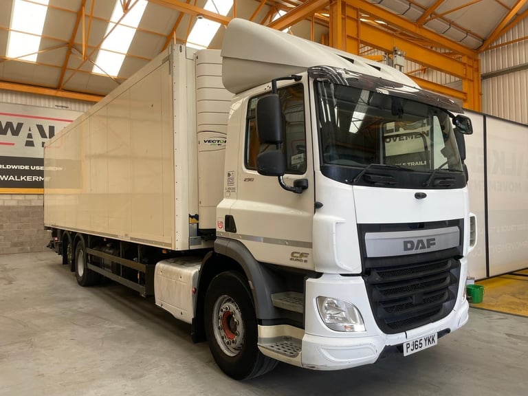 DAF CF290 *EURO 6*, 6X2 26 TONNE INSULATED FRIDGE/FREEZER – 2016 – PJ65 YKK